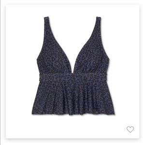 Kona Sol V Neck Peplum Swim top medium